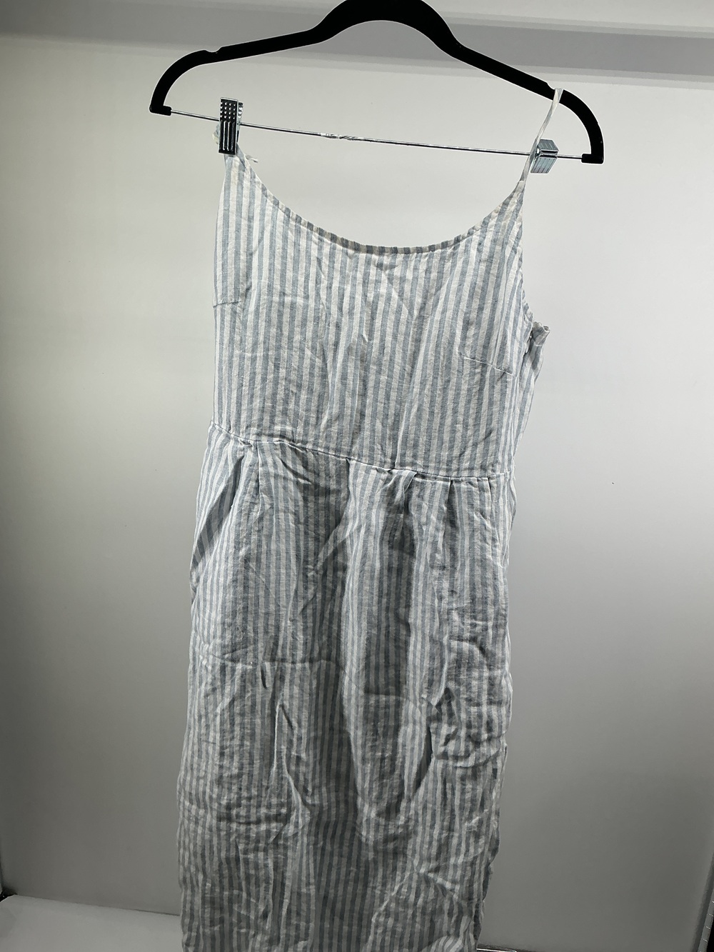 100% European Linen Scoop Neck Midi Dress